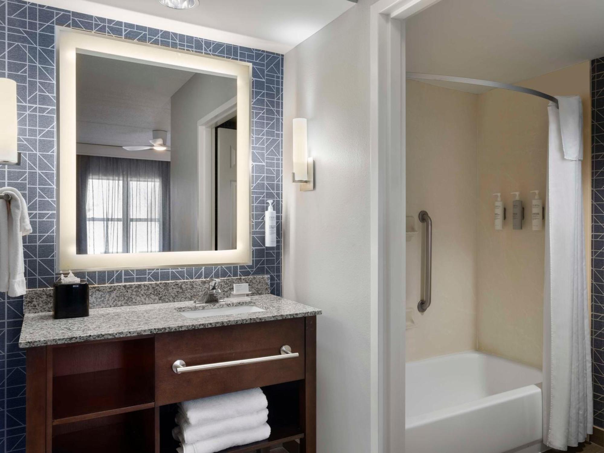 Homewood Suites Columbus - Airport Exterior foto